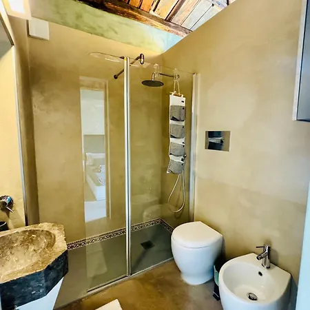 A Nicuzza 招待所 3*