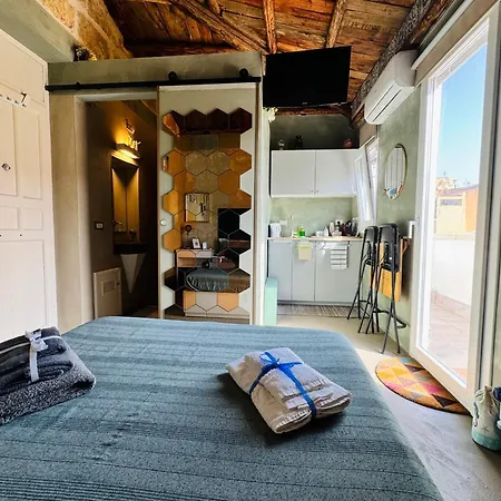 A Nicuzza 招待所 3*